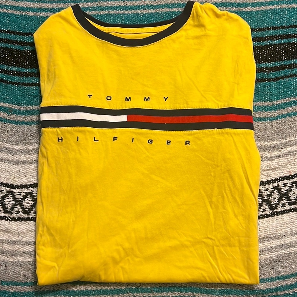 Yellow Tommy Hilfiger T-shirt